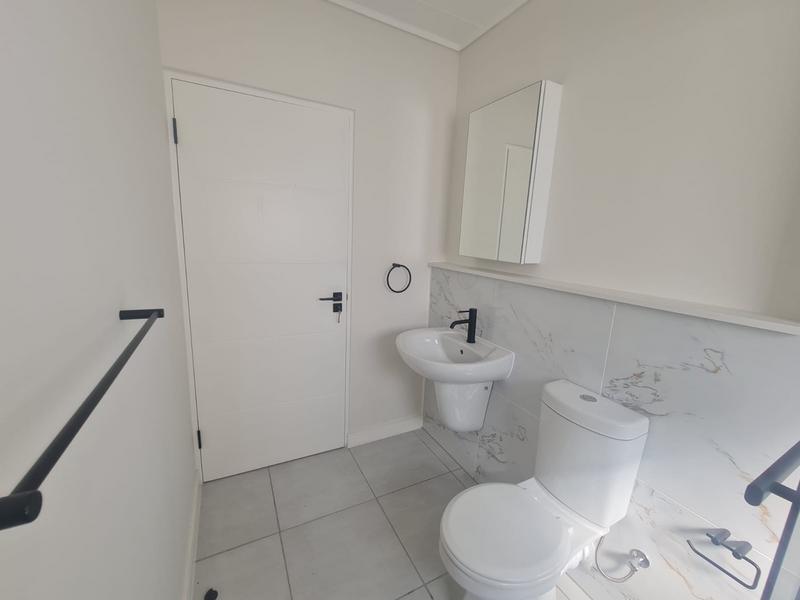 To Let 1 Bedroom Property for Rent in Zevenwacht Western Cape
